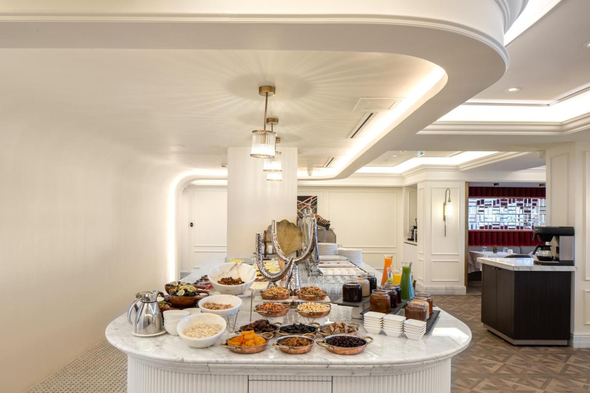 Mula Hotel — Photos 1